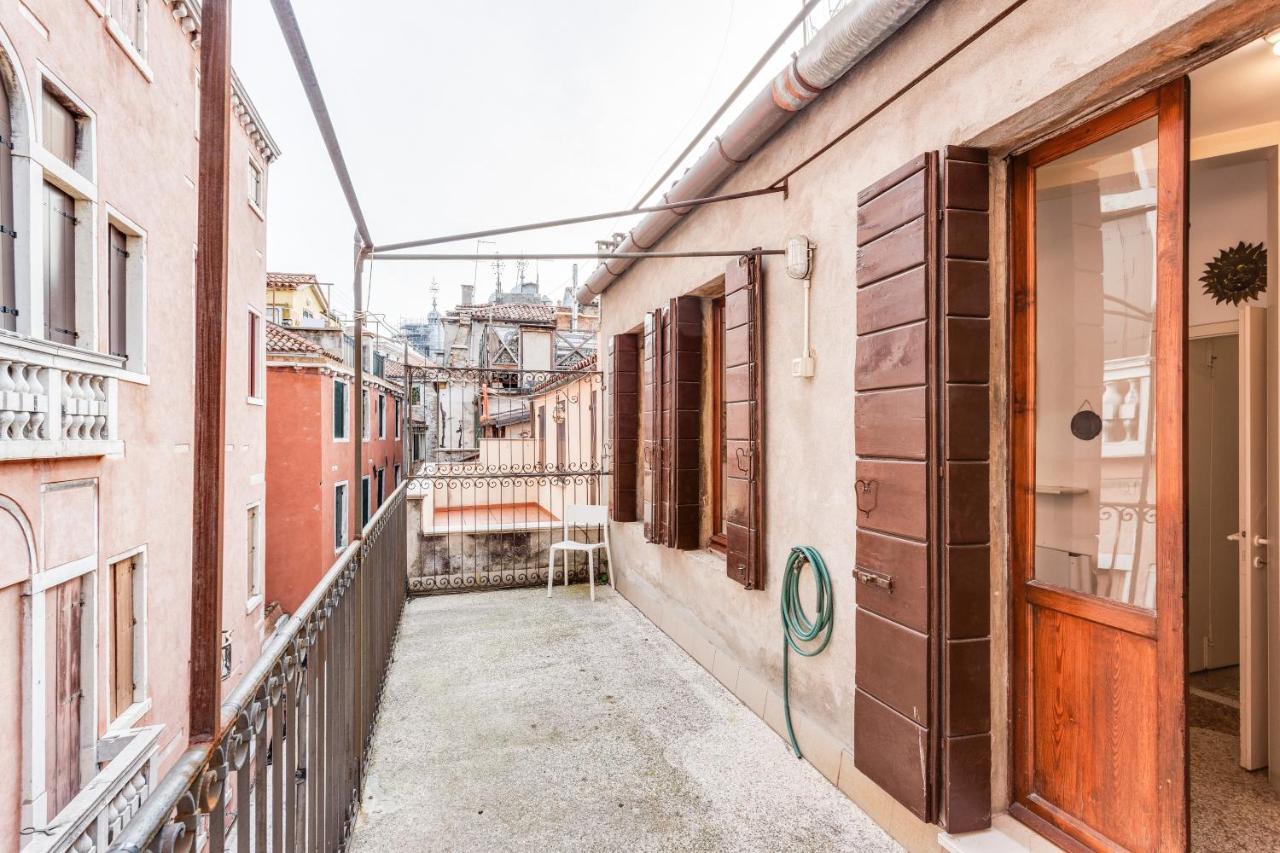Ca Lu Vintage Flat Con Vista Su San Marco! Apartment Venice Exterior photo